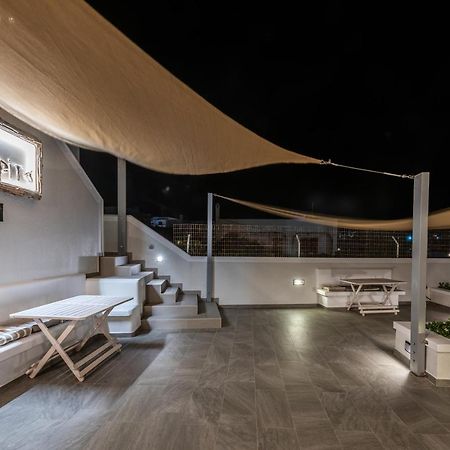 Annarita Apartment Adamantas  Exterior photo